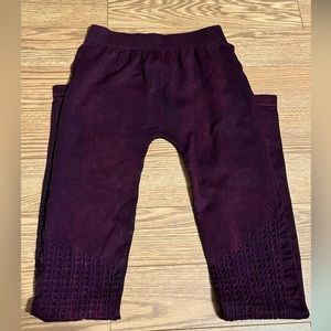 Nikibiki beautiful plum colored leggings. O/S. VERY STRETCHY. New w/o tags.